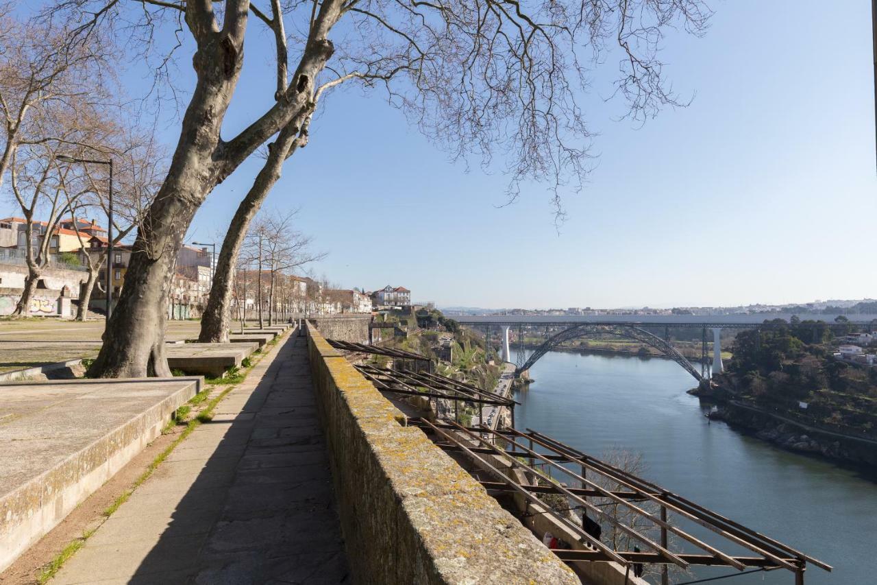 Host Wise - Charming Flat With Netflix - River View Porto Room photo